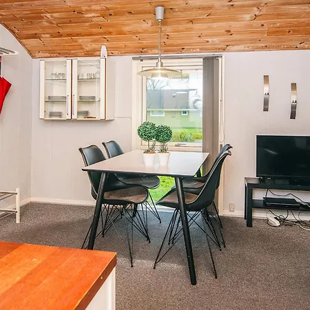 Holiday home 4 Person In Grindsted-by Traum *