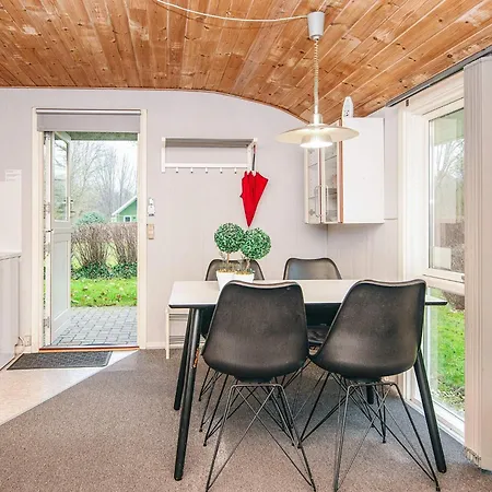 Holiday home 4 Person In Grindsted Tofterup
